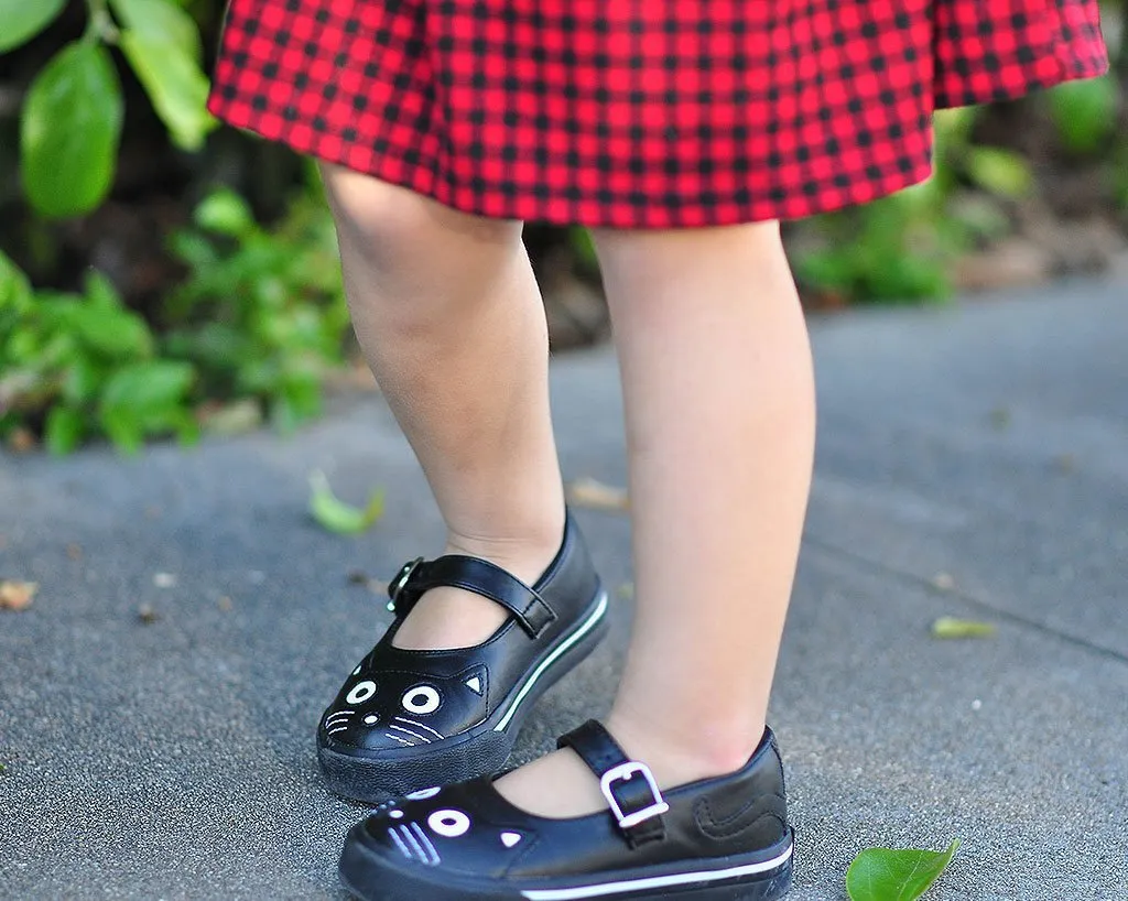 Black & White Kitty Mary Jane Toddler Sneaker