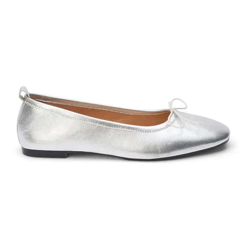 Coconut By Matisse Nikki Ballet Flat