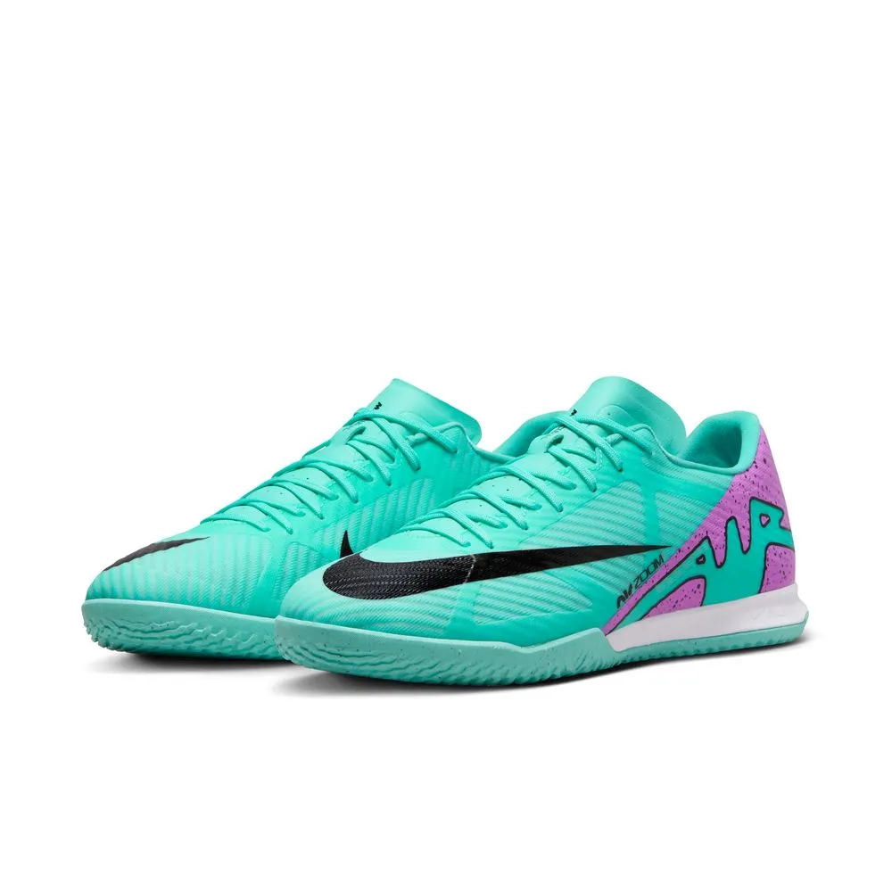 Nike Mercurial Vapor 15 Academy IN Football Shoes (Hyper Turquoise/Black/Fuschia Dream)